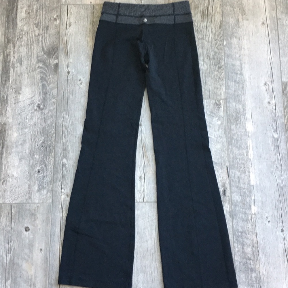 Lululemon black pant 4 Tall